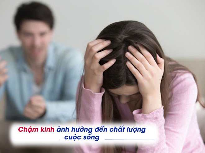 Cham-kinh-lam-anh-huong-den-chat-luong-cuoc-song-cua-chi-em